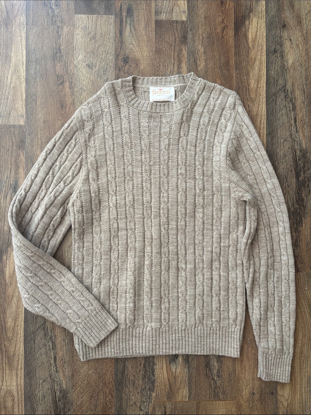 Jantzen tan wool blend cable knit comfy cozy fall vintage sweater size large